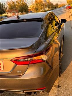 تۆیۆتا کامری